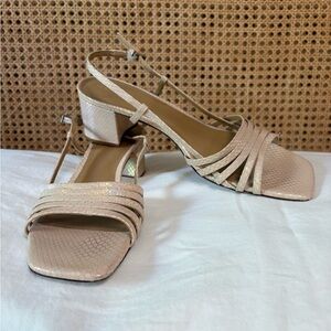 Reformation beige Eleanora slingback block heel sandals size 10.5